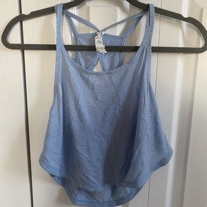 Lululemon athletic crop tank